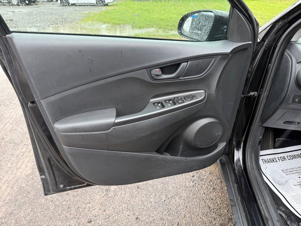 2020 Hyundai Kona SEL Plus